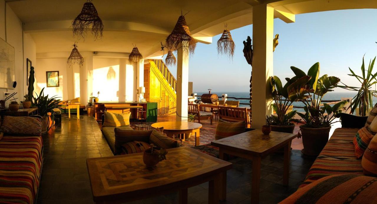 Hashpoint Surf Camp Hostel Тагазут Екстериор снимка