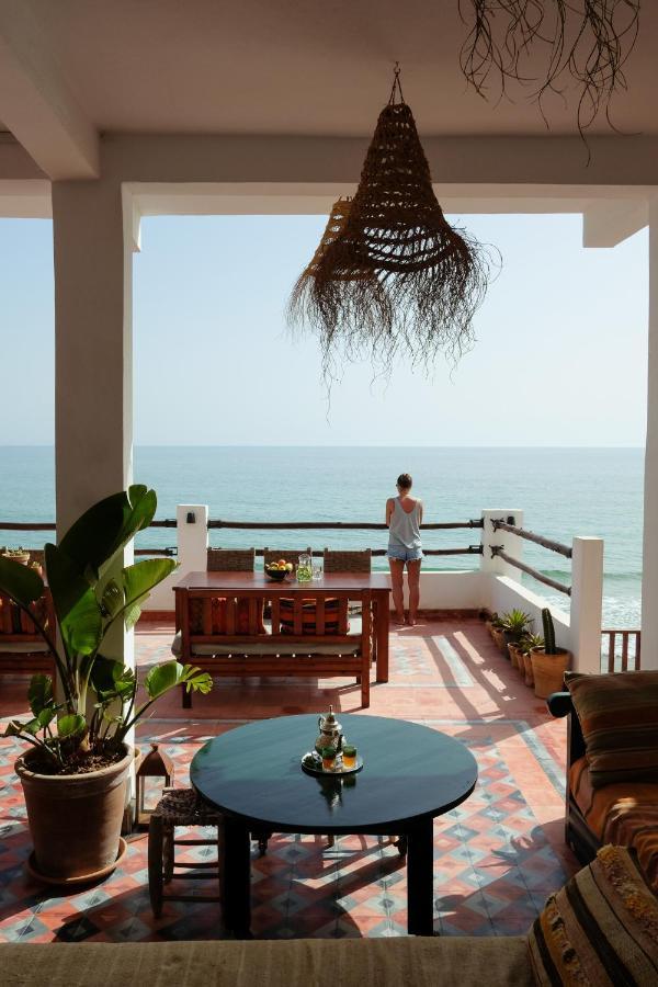 Hashpoint Surf Camp Hostel Тагазут Екстериор снимка